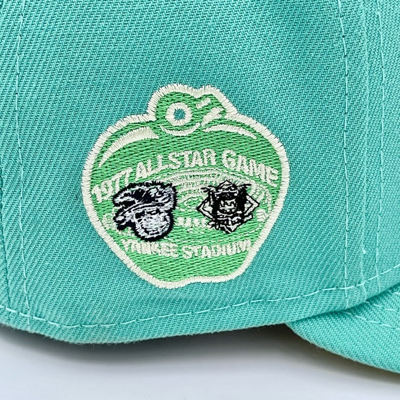 New Era New York Yankees 1977 All Star Patch Mint Green Hat Size 7 5/8 Yellow UV - Picture 3 of 16